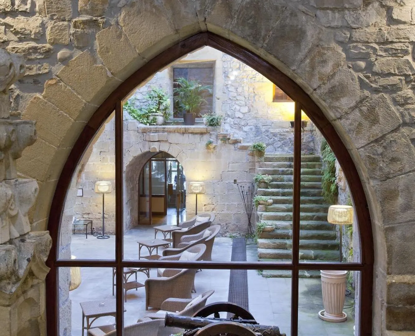 Parador De הונדאריבה מלון