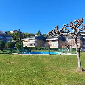 Apartamento Con Piscina, Parking Y Terraza